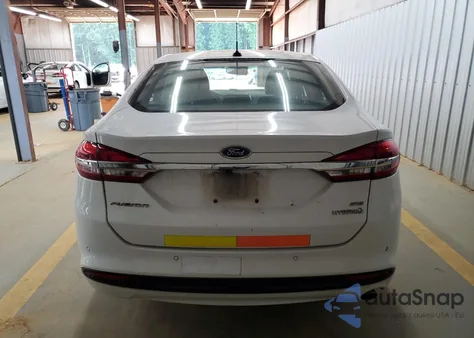2018 Ford Fusion Se Hybrid из США, поврежденный, VIN 3FA6P0LUXJR163492